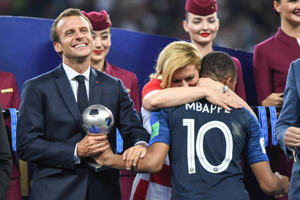 备受期待的 备受期待的