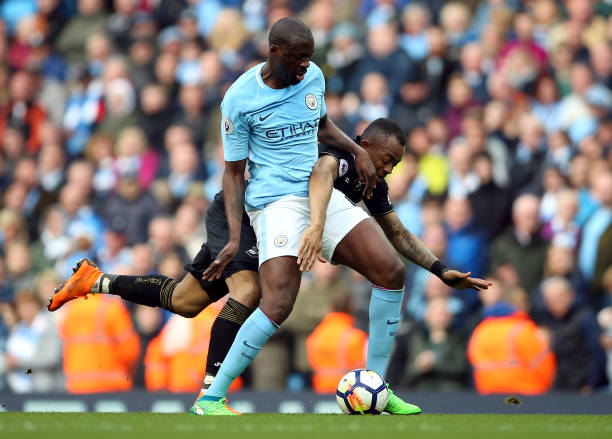 通过这样的 通过这样的