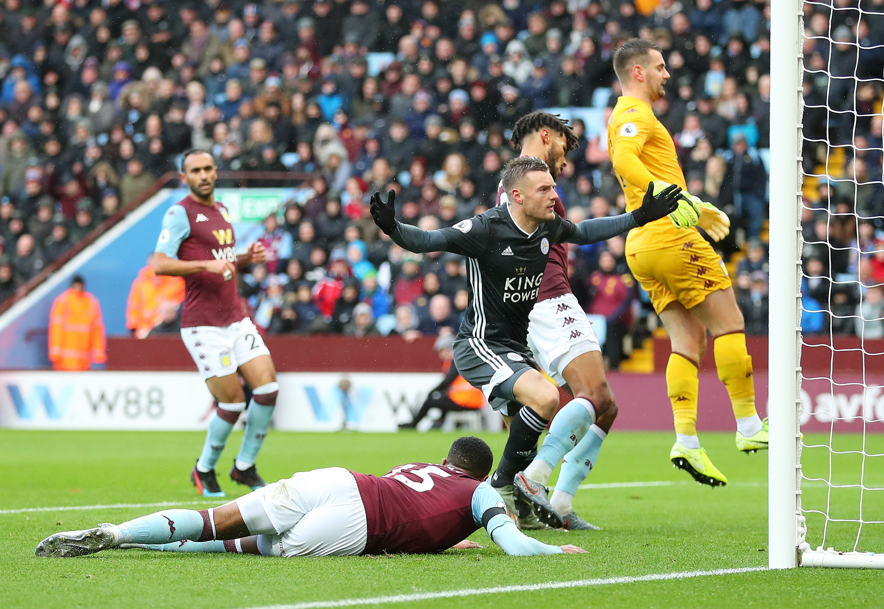 隊對現代足 隊對現代足