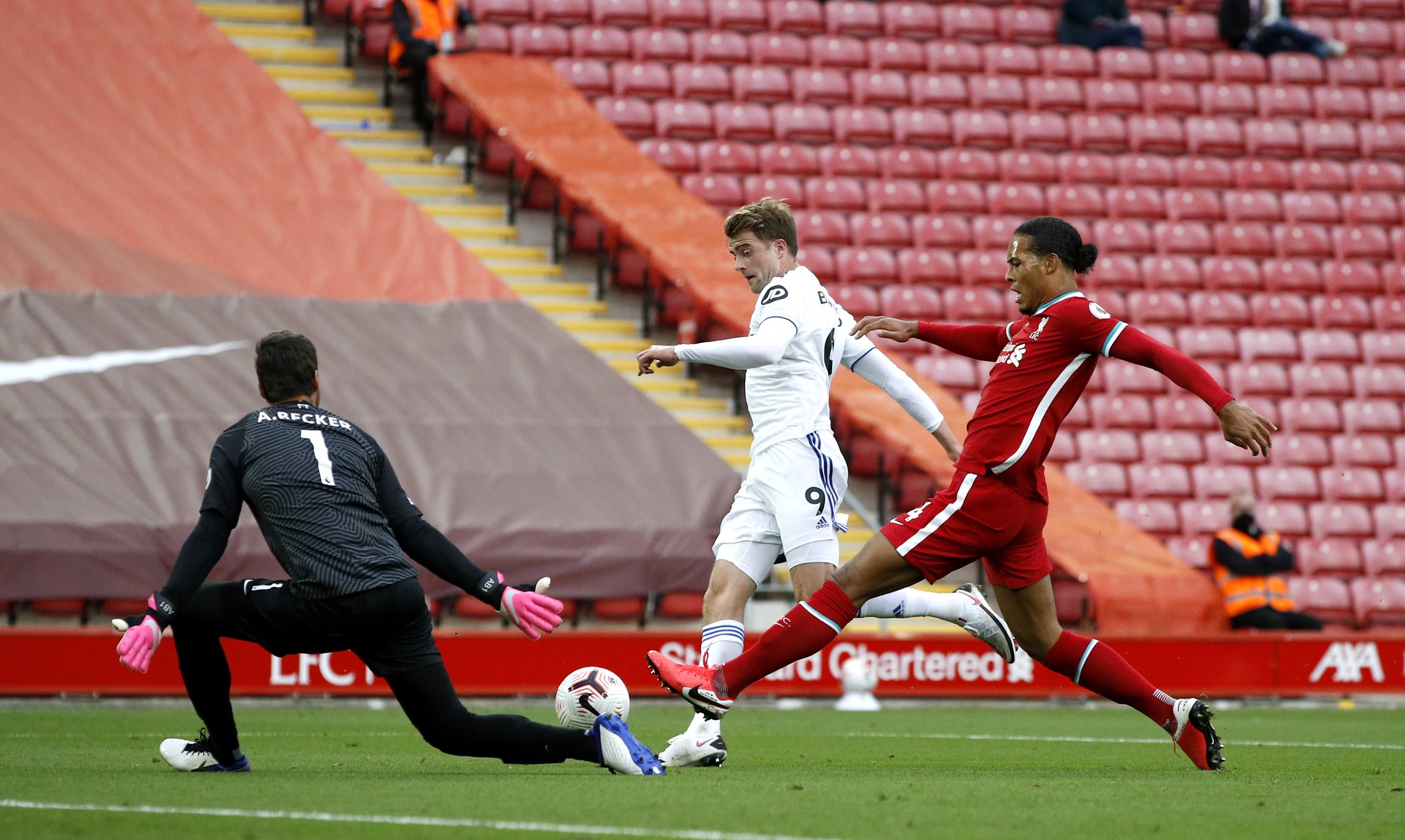 对斯特林职 对斯特林职